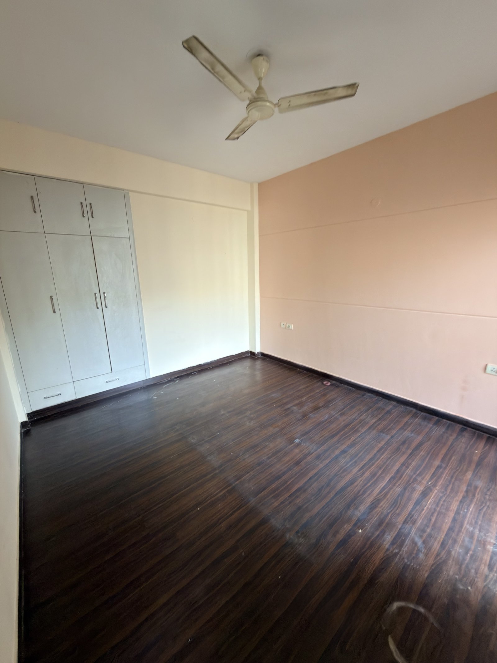 2 BHK Flat for Rent in Exotica Fresco, Sector 137 Noida view 2