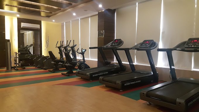 2 BHK Flat for Rent in Exotica Dreamville, Gaur City view 2